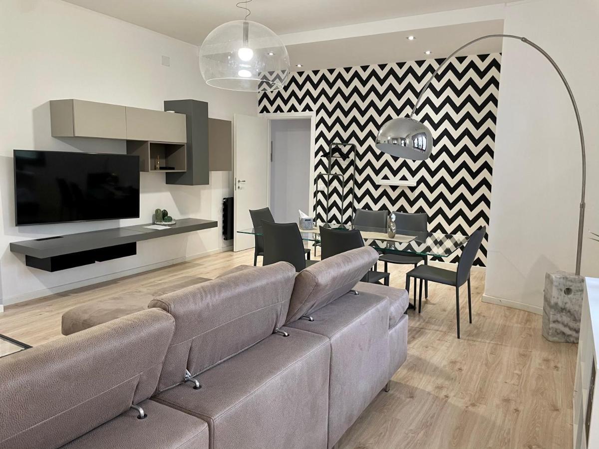 Aci Boutique Apartment 아찌트라자 외부 사진